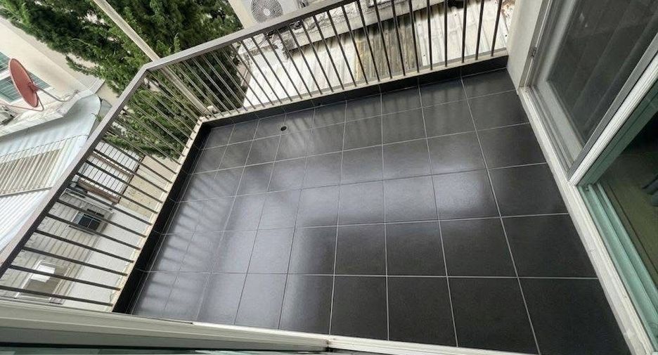 For rent 3 bedrooms townhouse in Mueang Chiang Mai, Chiang Mai
