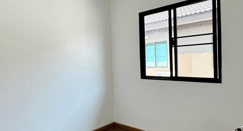 For rent 3 bedrooms house in Mueang Chiang Mai, Chiang Mai
