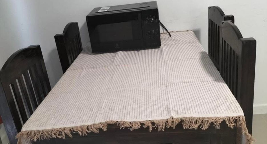 For rent 3 bedrooms house in Mueang Chiang Mai, Chiang Mai