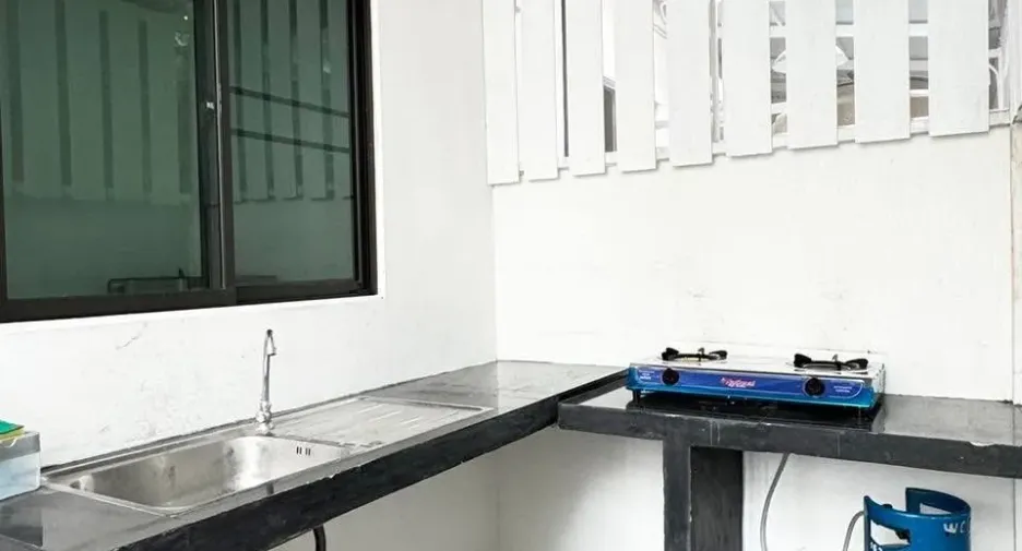 For rent 3 bedrooms house in Mueang Chiang Mai, Chiang Mai