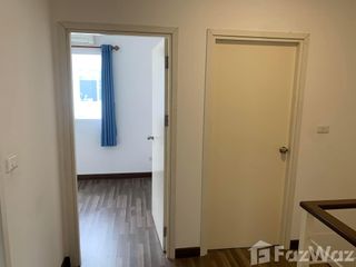 For rent 3 bedrooms townhouse in Mueang Chiang Mai, Chiang Mai