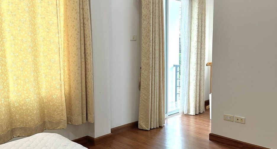 For rent 3 bedrooms house in Mae Rim, Chiang Mai