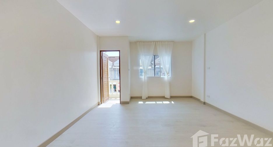 For rent 2 bedrooms townhouse in Mueang Chiang Mai, Chiang Mai