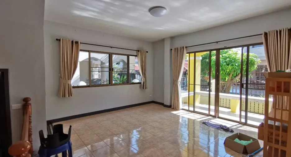 À louer 3 chambres maison à Mueang Chiang Mai, Chiang Mai
