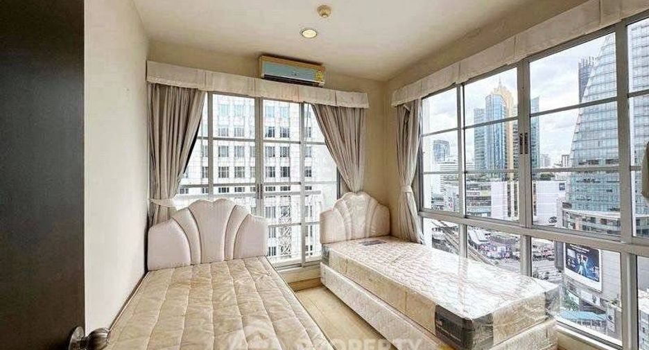 For sale 2 bedrooms condo in Khlong Toei, Bangkok