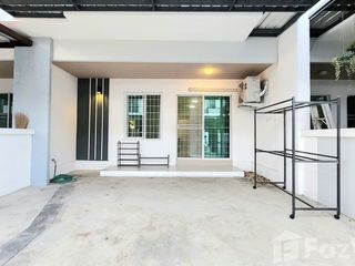 Reihenhaus zur Miete mit 3 Zimmer in Saraphi, Chiang Mai