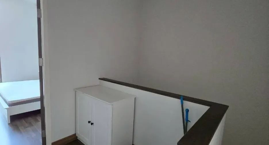 For rent 4 bedrooms townhouse in Saraphi, Chiang Mai