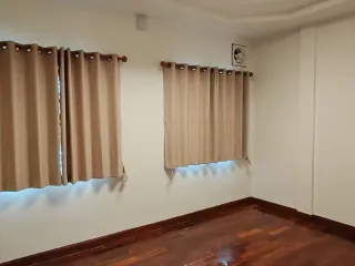 For rent 2 bedrooms townhouse in Hang Dong, Chiang Mai