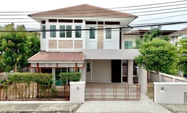 À louer 3 chambres maison à Doi Saket, Chiang Mai