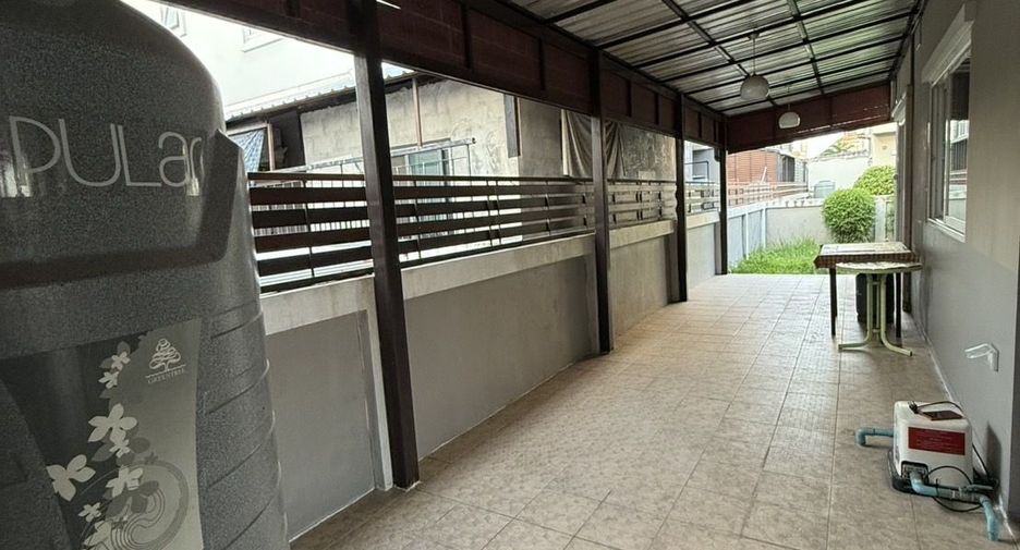 À louer 3 chambres maison à Doi Saket, Chiang Mai