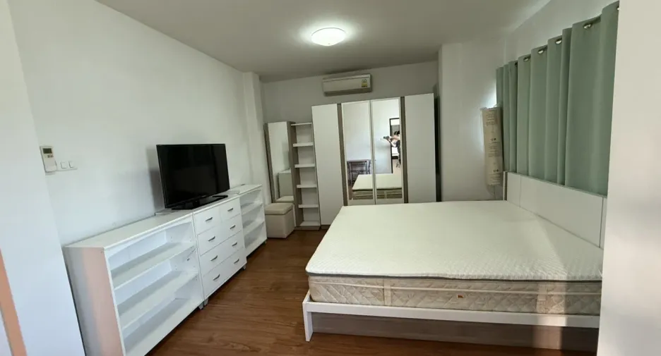 À louer 3 chambres maison à Doi Saket, Chiang Mai
