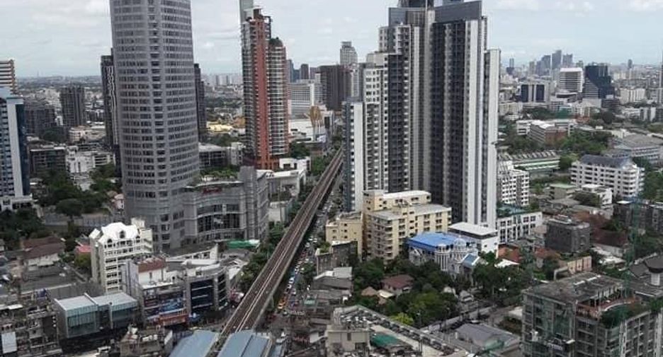 For rent 1 bed condo in Khlong Toei, Bangkok