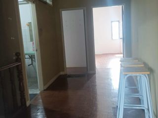 For rent 6 bedrooms townhouse in Mueang Chiang Mai, Chiang Mai