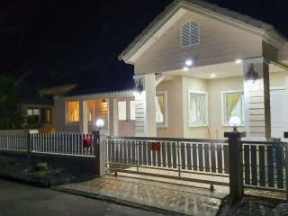 For rent 3 bedrooms house in Mueang Chiang Mai, Chiang Mai