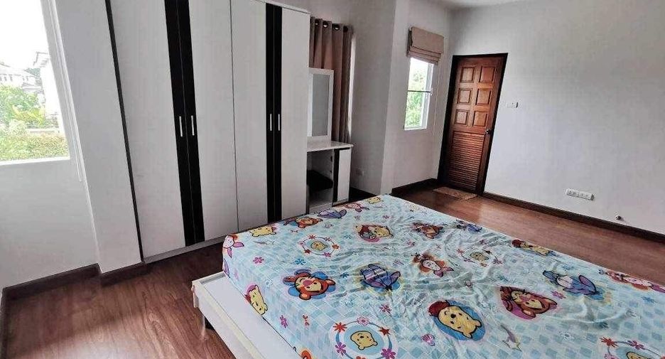 À louer 3 chambres maison à Doi Saket, Chiang Mai