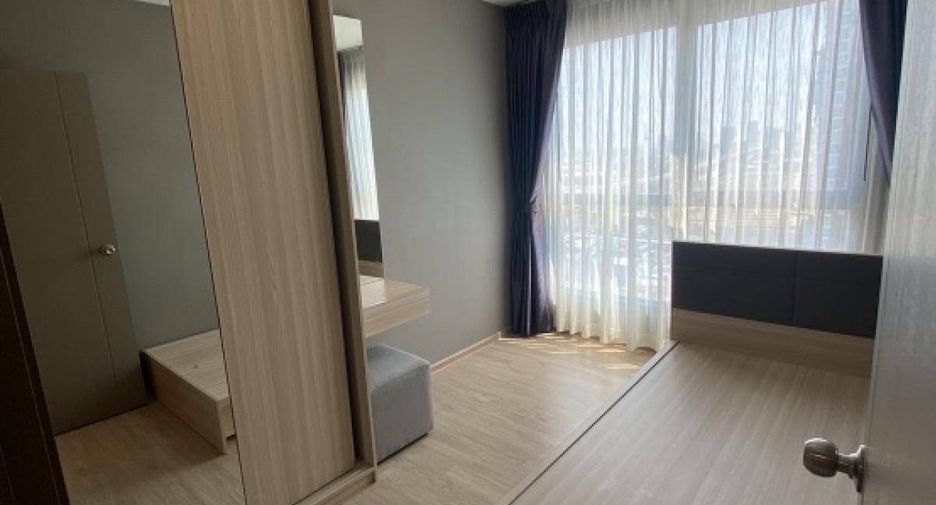Condo en venta de 2 habitaciones en Bang Na, Bangkok