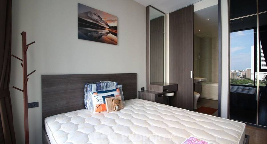 For rent and for sale 1 bed condo in Watthana, Bangkok