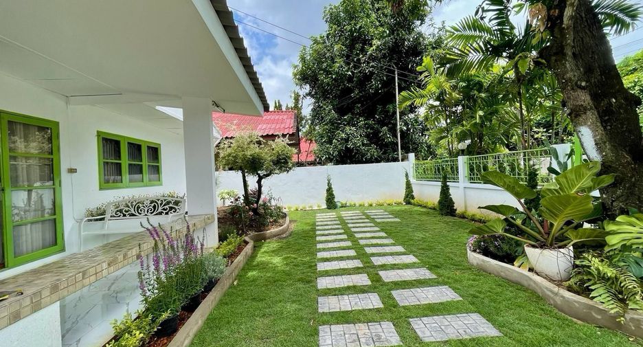 For rent 3 bedrooms house in Mueang Chiang Mai, Chiang Mai