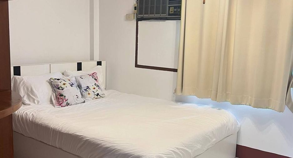 For rent 3 bedrooms house in Mueang Chiang Mai, Chiang Mai