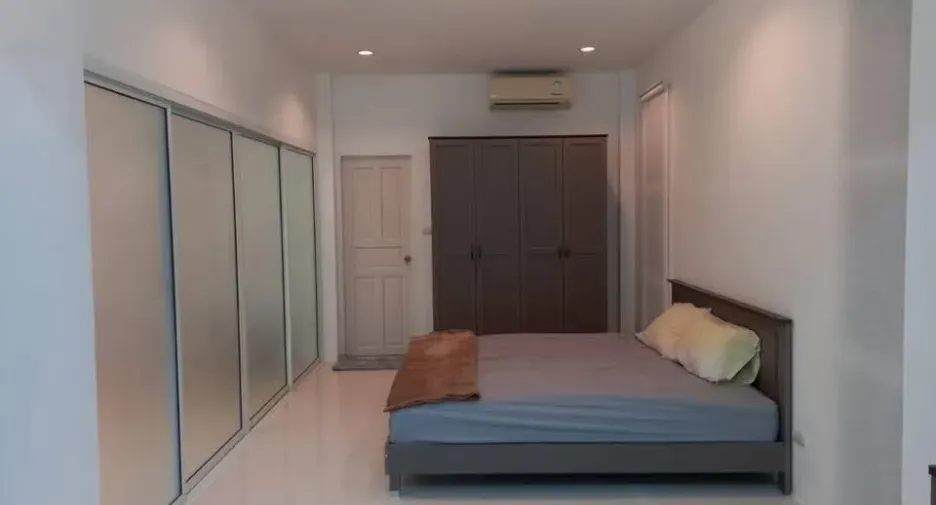 À louer 3 chambres maison à Hang Dong, Chiang Mai