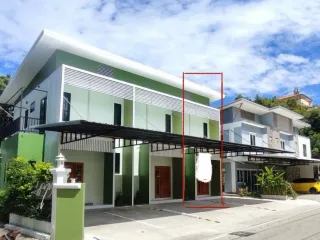 For rent 2 bedrooms townhouse in Mueang Chiang Mai, Chiang Mai