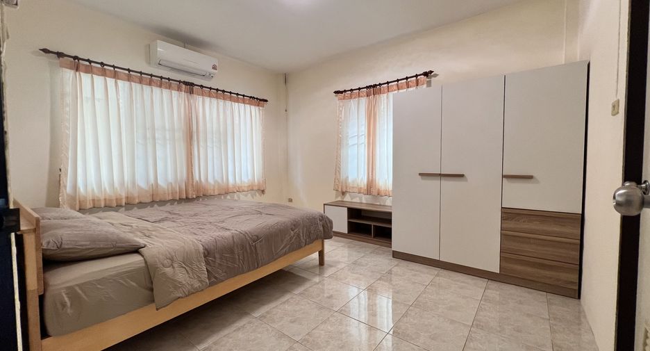À louer 3 chambres maison à Mueang Chiang Mai, Chiang Mai
