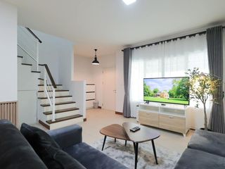 For rent 3 bedrooms townhouse in Mueang Chiang Mai, Chiang Mai