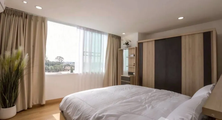 Condo en alquiler de 2 habitaciones en Mueang Chiang Mai, Chiang Mai