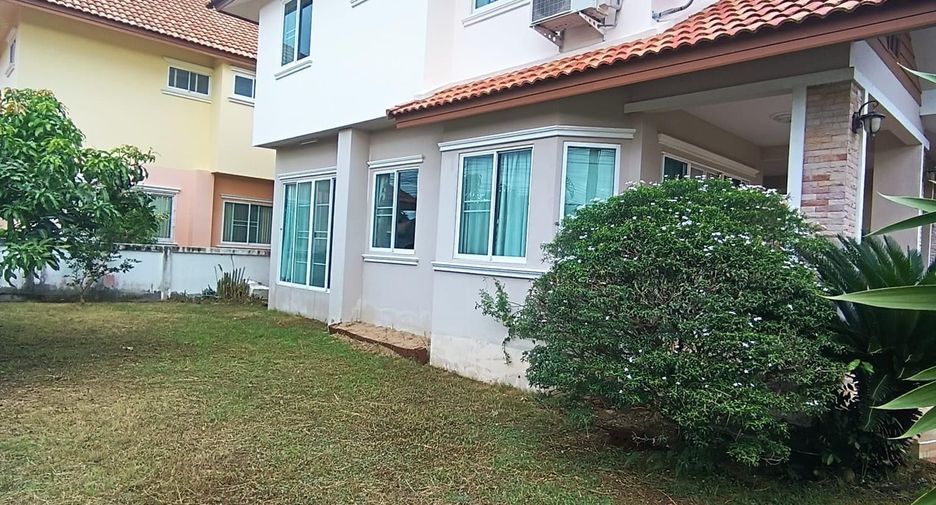 For rent 3 bedrooms house in San Kamphaeng, Chiang Mai