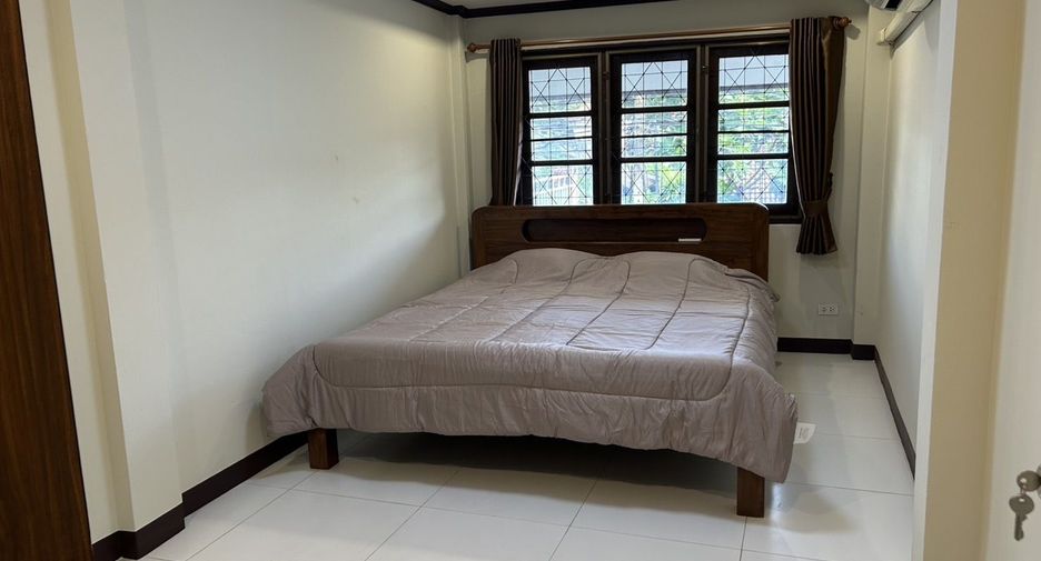 For rent 2 bedrooms house in Mueang Chiang Mai, Chiang Mai