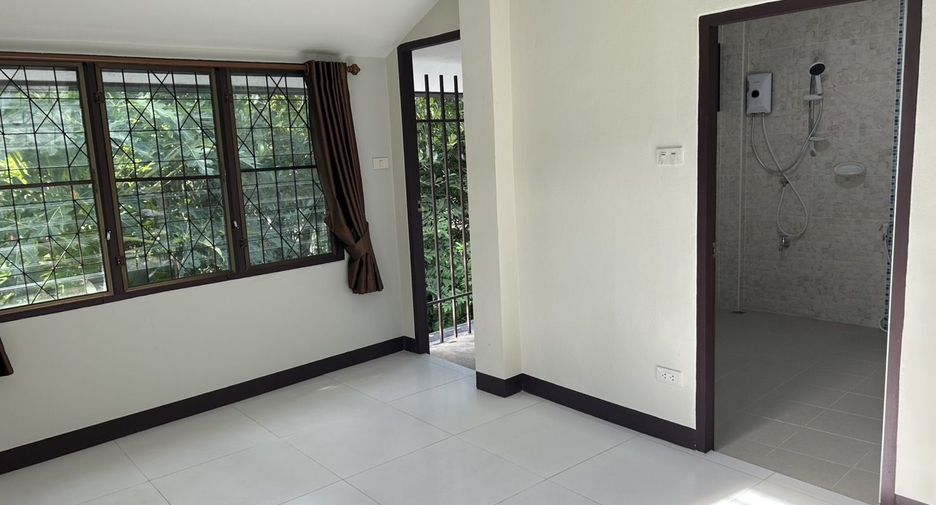 For rent 2 bedrooms house in Mueang Chiang Mai, Chiang Mai