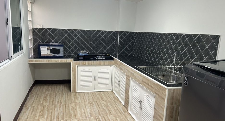For rent 2 bedrooms house in Mueang Chiang Mai, Chiang Mai