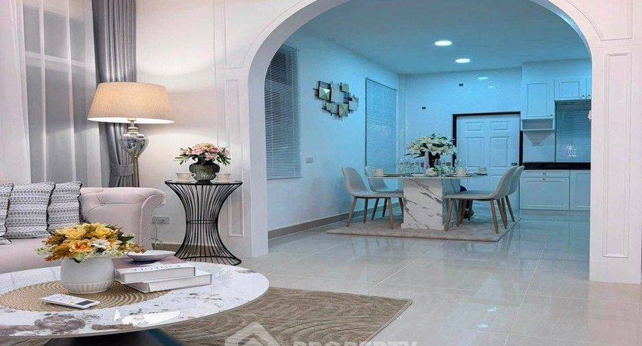 Casa en venta de 2 habitaciones en Bang Lamung, Chonburi