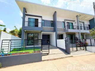 出租 2 卧室 联排别墅 在 San Sai, Chiang Mai