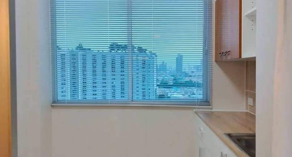 For sale 1 bed condo in Bangkok Yai, Bangkok