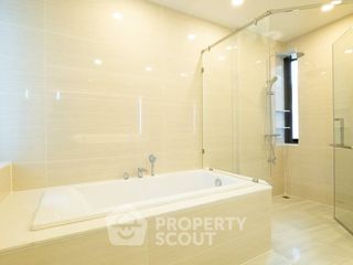 For sale 4 bedrooms house in Khan Na Yao, Bangkok