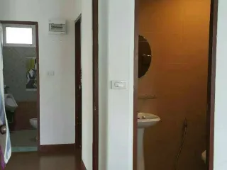 À louer 2 chambres maison à Hang Dong, Chiang Mai