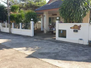 À louer 2 chambres maison à Hang Dong, Chiang Mai