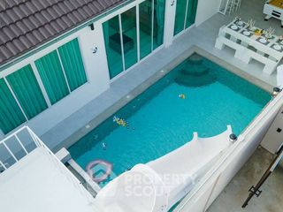 Villa zum Kauf mit 4 Zimmer in Bang Lamung, Chonburi