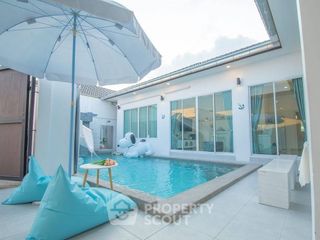 Villa zum Kauf mit 4 Zimmer in Bang Lamung, Chonburi