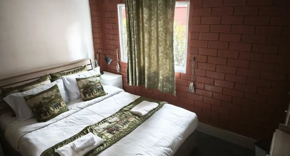 À louer 4 chambres maison à San Kamphaeng, Chiang Mai