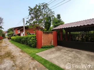À louer 4 chambres maison à San Kamphaeng, Chiang Mai