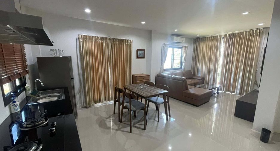 À louer 3 chambres maison à San Kamphaeng, Chiang Mai