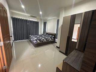 À louer 3 chambres maison à San Sai, Chiang Mai