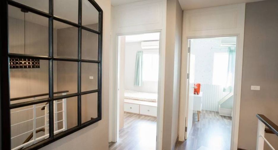 For rent 3 bedrooms townhouse in Mueang Chiang Mai, Chiang Mai