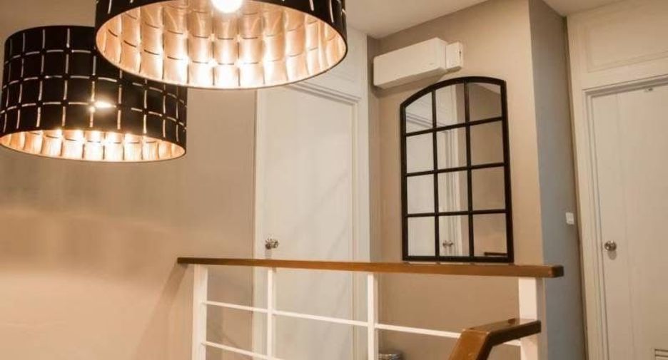 For rent 3 bedrooms townhouse in Mueang Chiang Mai, Chiang Mai