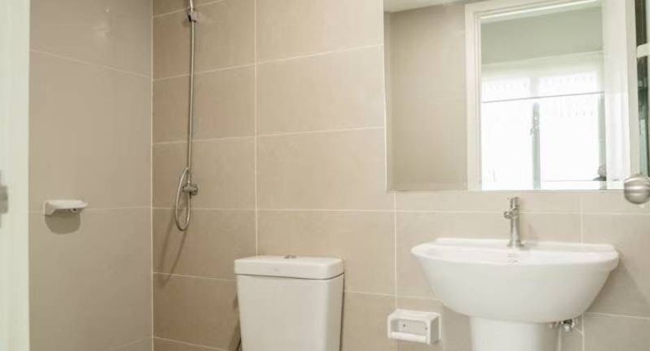 For rent 3 bedrooms townhouse in Mueang Chiang Mai, Chiang Mai