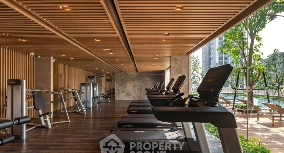 For sale 2 bedrooms condo in Phaya Thai, Bangkok