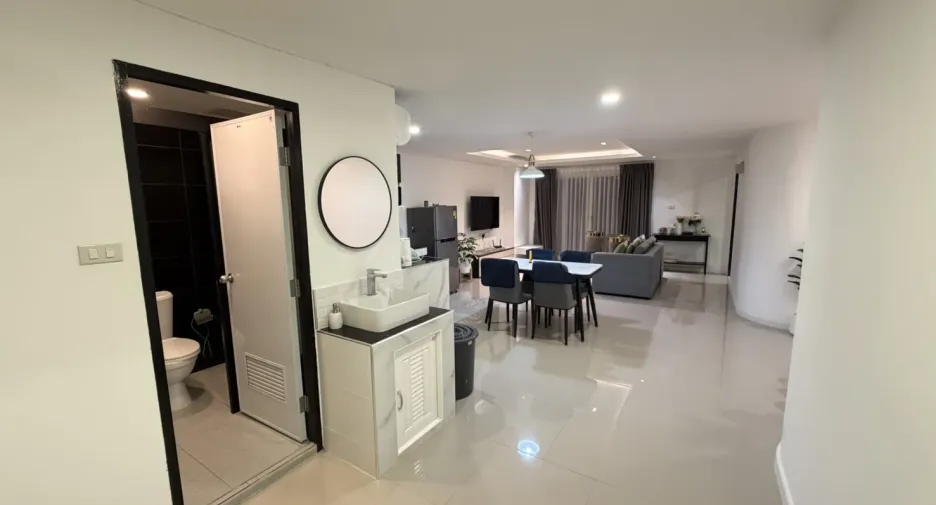 Condo en alquiler de 2 habitaciones en Mueang Chiang Mai, Chiang Mai