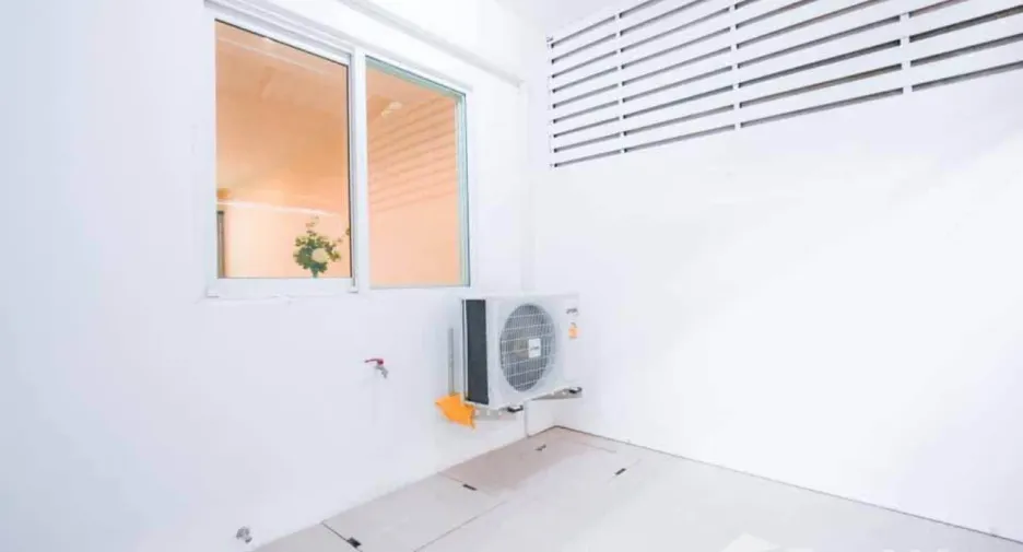 For rent 2 bedrooms townhouse in Mueang Chiang Mai, Chiang Mai